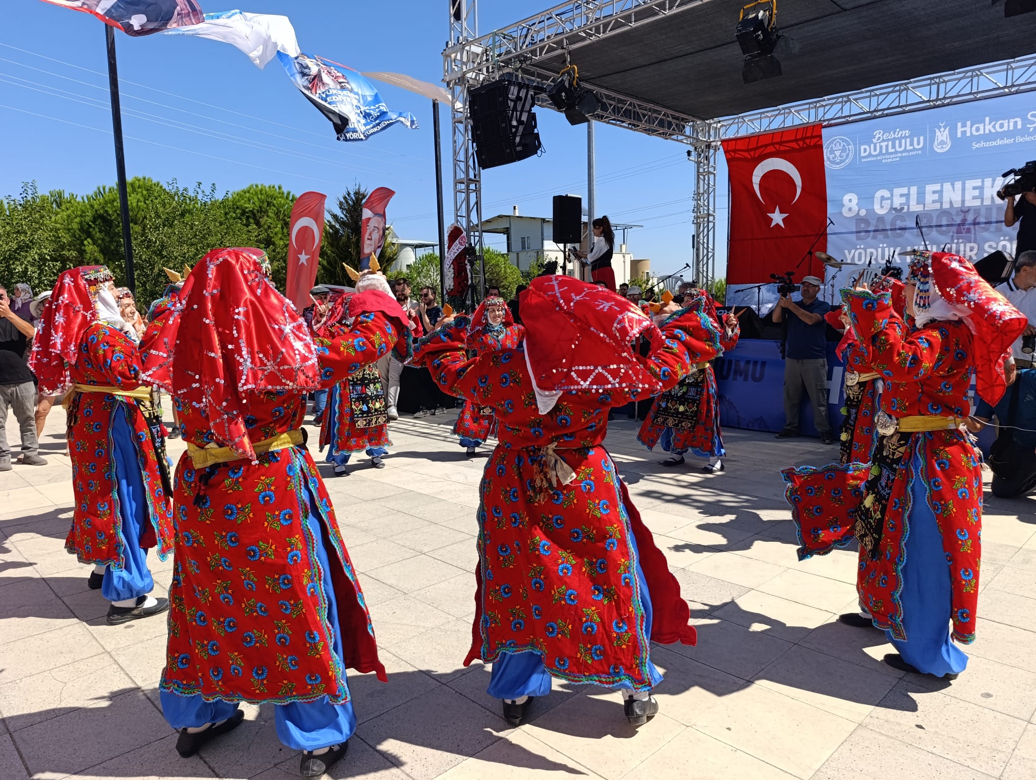 ADİL AKA – MANİSA /