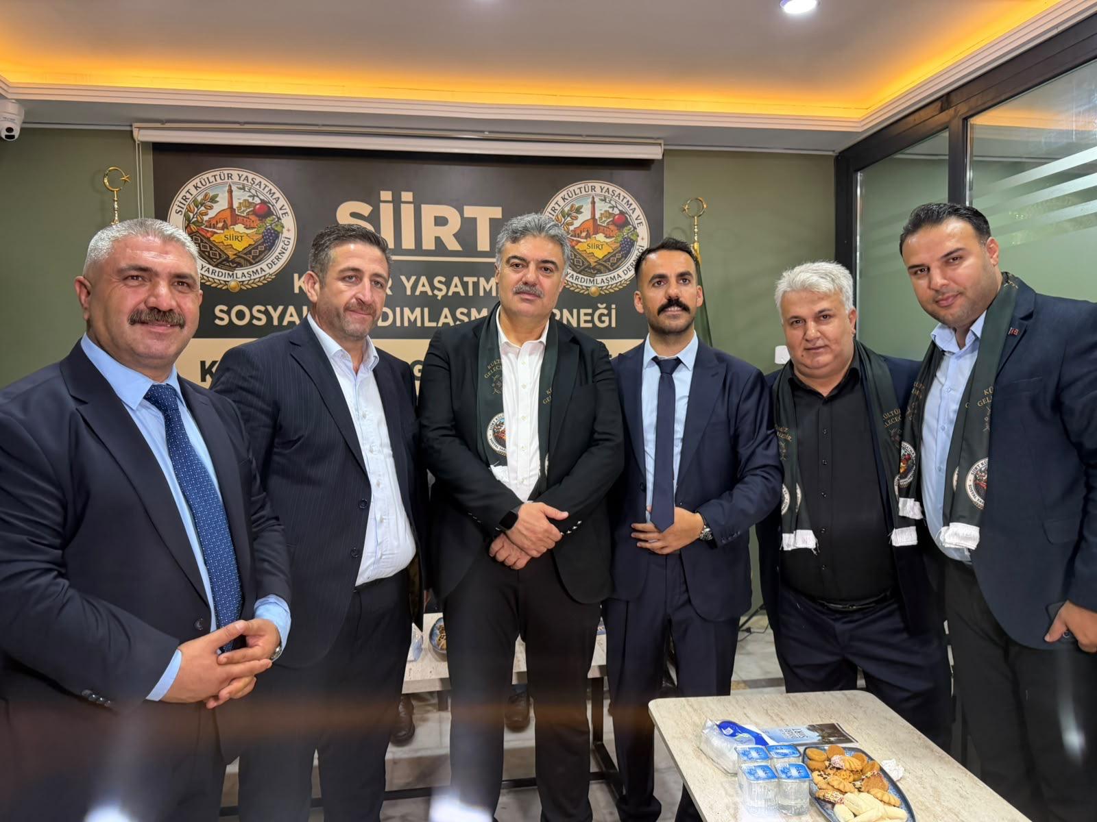 Siirt Kültür Yaşatma Ve Sosyal Yardımlaşma Derneği Gaziosmanpaşa’da Yoğun Katılımla Açıldı