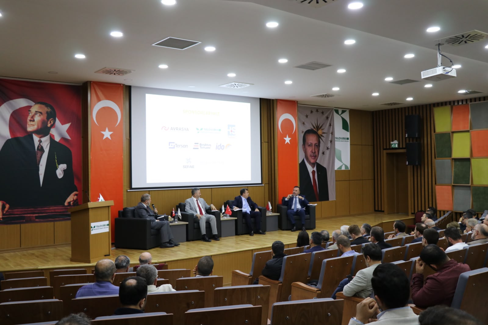 Yalova Ekonomi Zirvesi’nde Sanayi, Tersanecilik Ve Tarımın Geleceği Ele Alındı