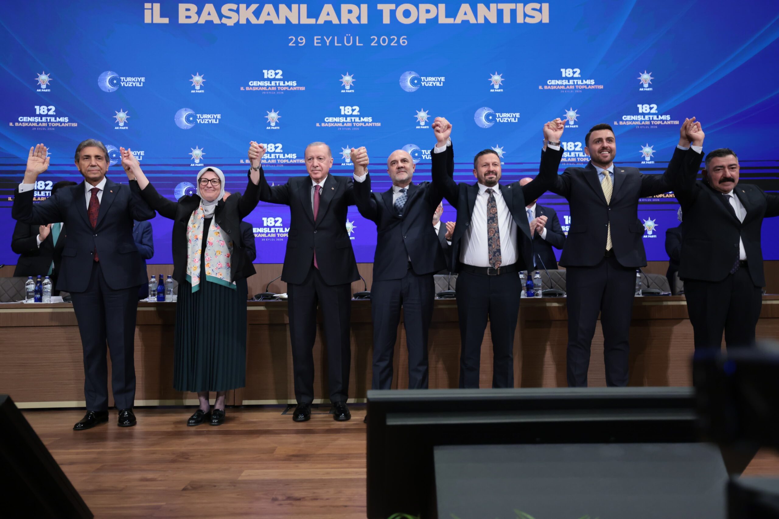 SARA ÇETİNKAYA TEKHA/ BALIKESİR Dinçer’in