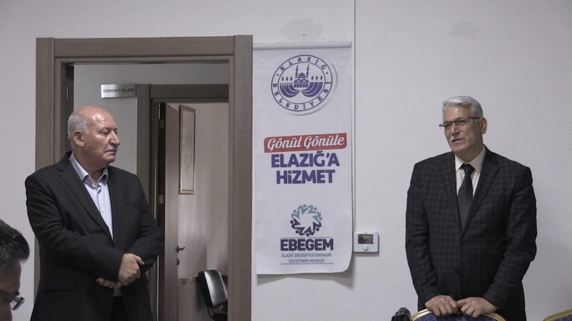 ELAZIĞ / TEKHA Elazığ Belediyesi Edebiyat Atölyesi’nde dördüncü dönem eğitimleri