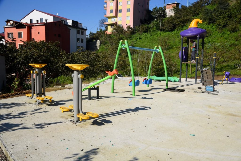 GİRESUN / TEKHA Giresun Belediyesi, Aydınlar Mahallesi’nde yeni parkın yapımına