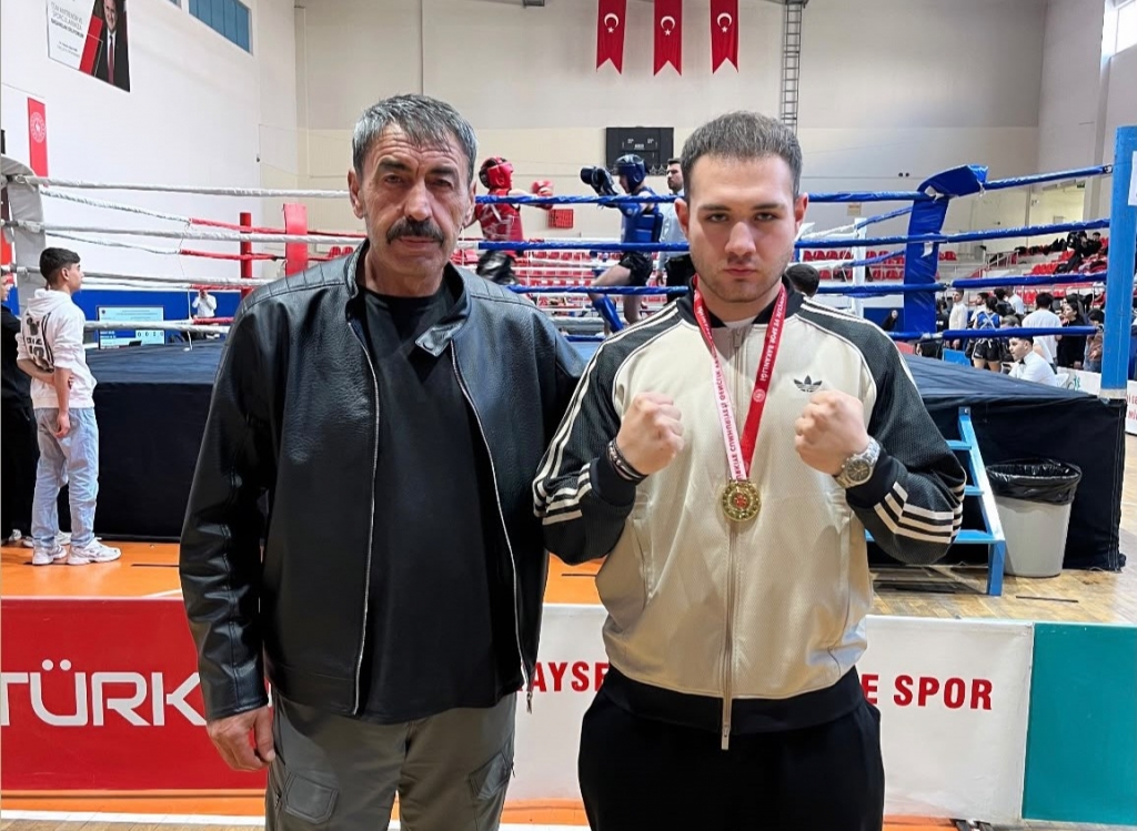 NEVŞEHİR / TEKHA Nevşehir Belediyesi sporcuları, Kayseri Talas’ta düzenlenen Atatürk