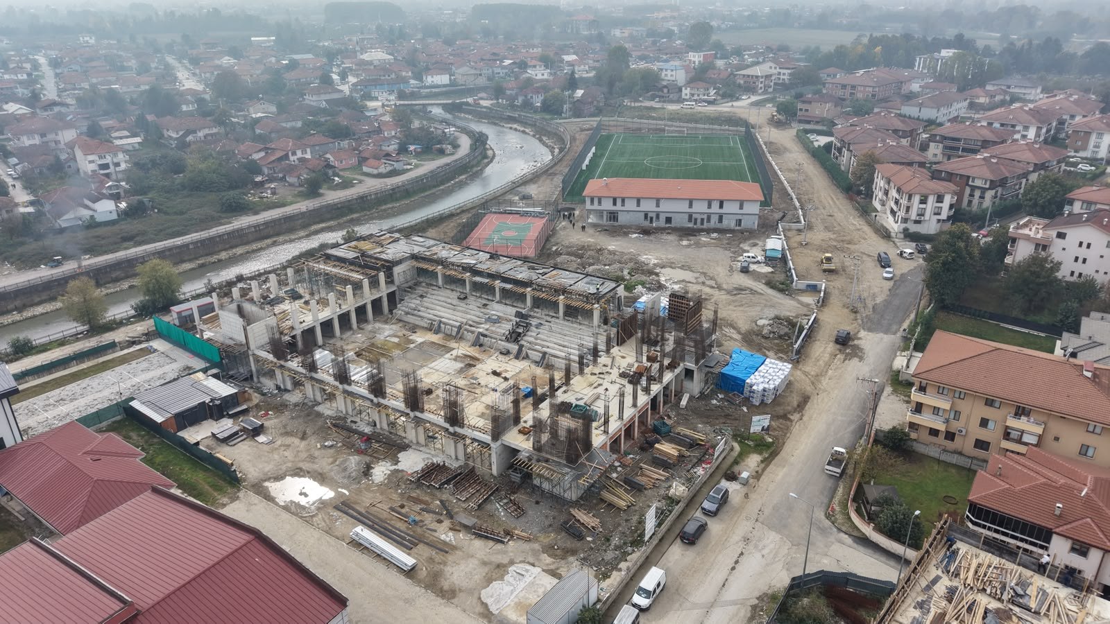 DÜZCE / TEKHA Düzce Belediyesi, Kiremitocağı Mahallesi’ndeki 19 Mayıs Spor