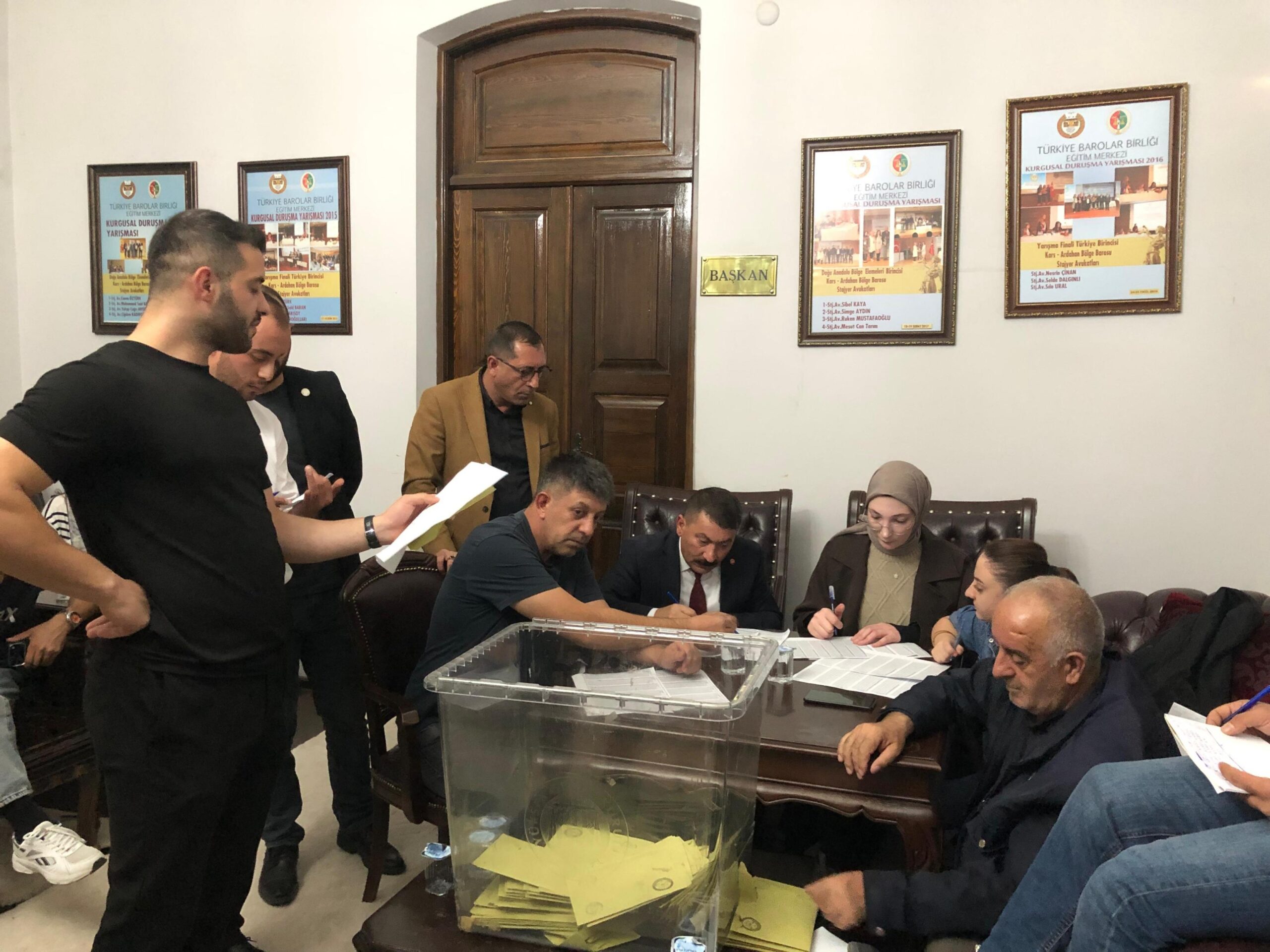 Kars Barosu’nda Av. Necat Yağcı Yeniden Başkan Seçildi