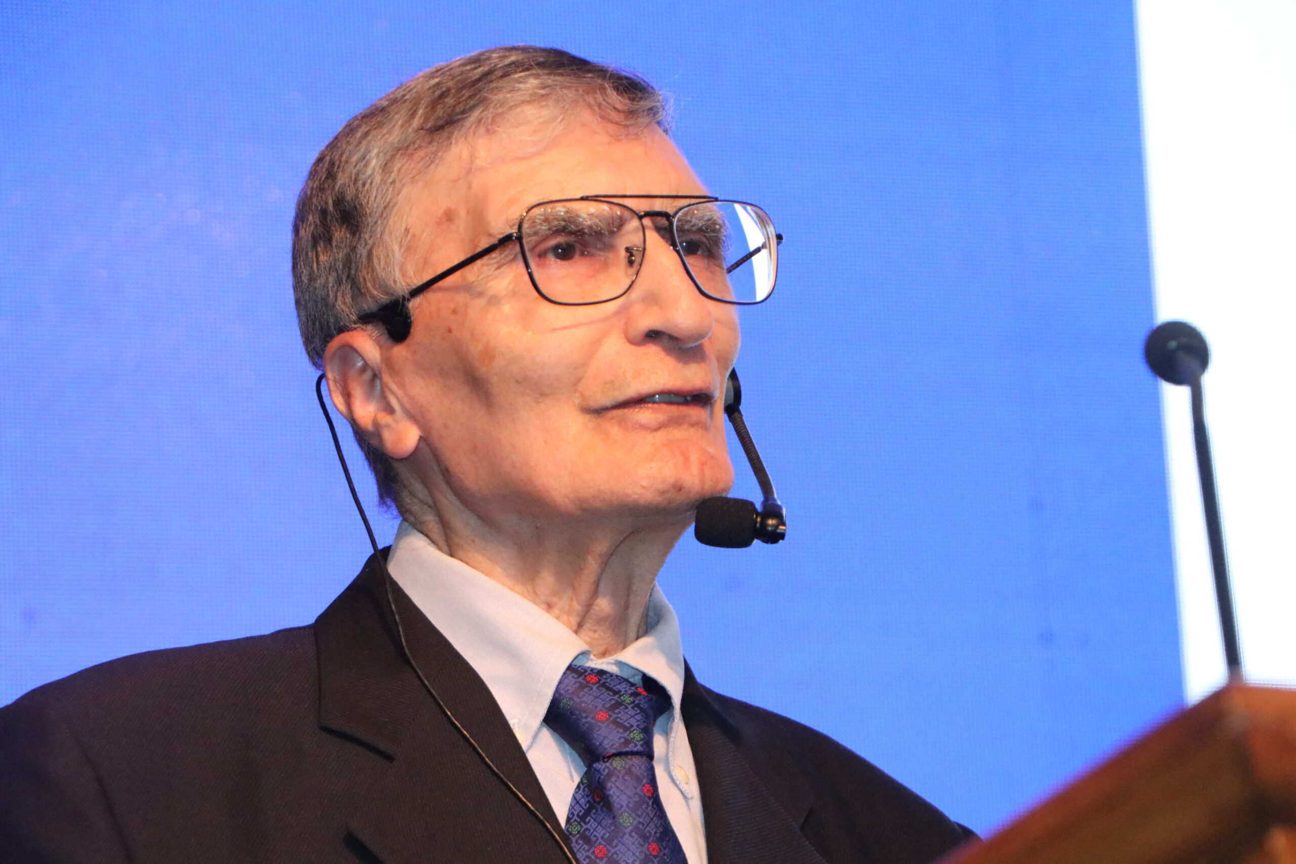 ADANA / TEKHA NOBEL ödüllü