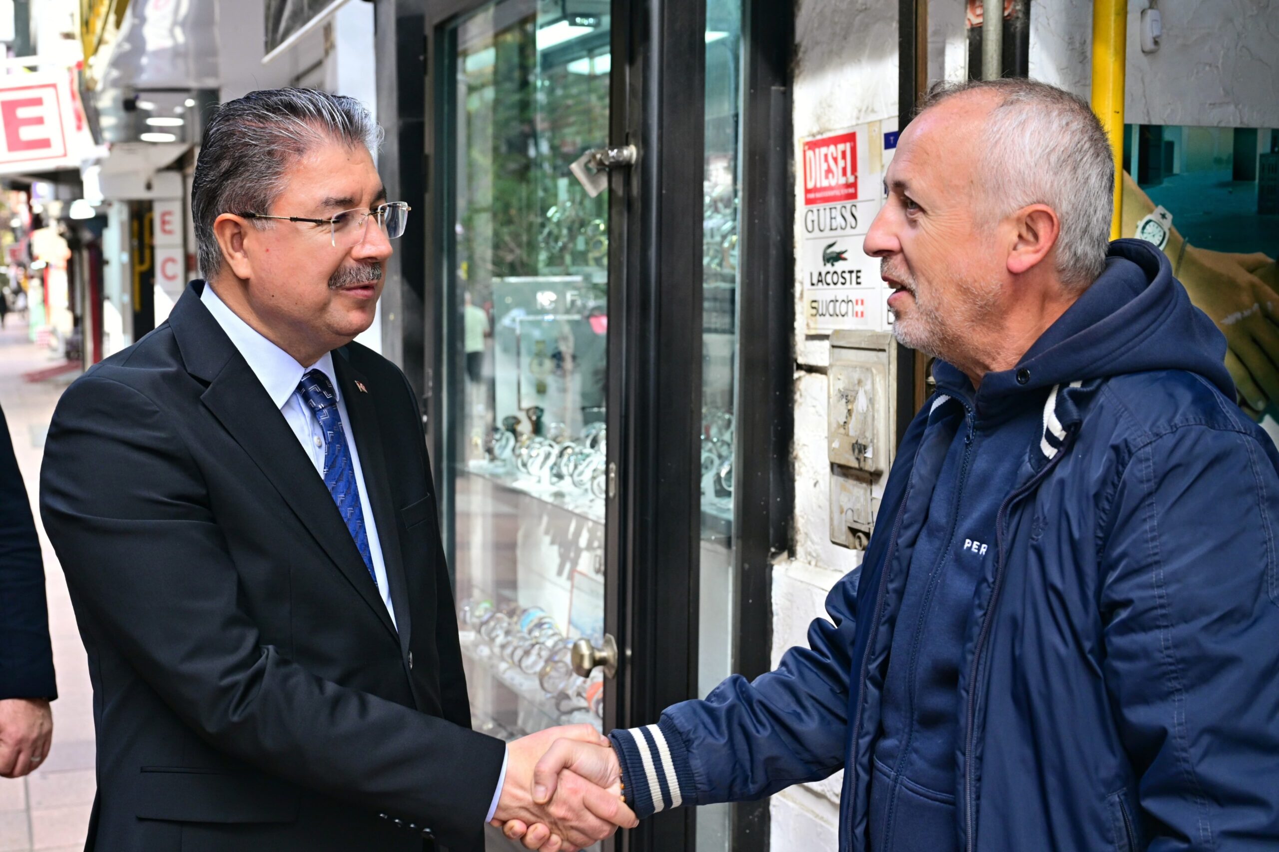 ESKİŞEHİR / TEKHA Eskişehir Valisi