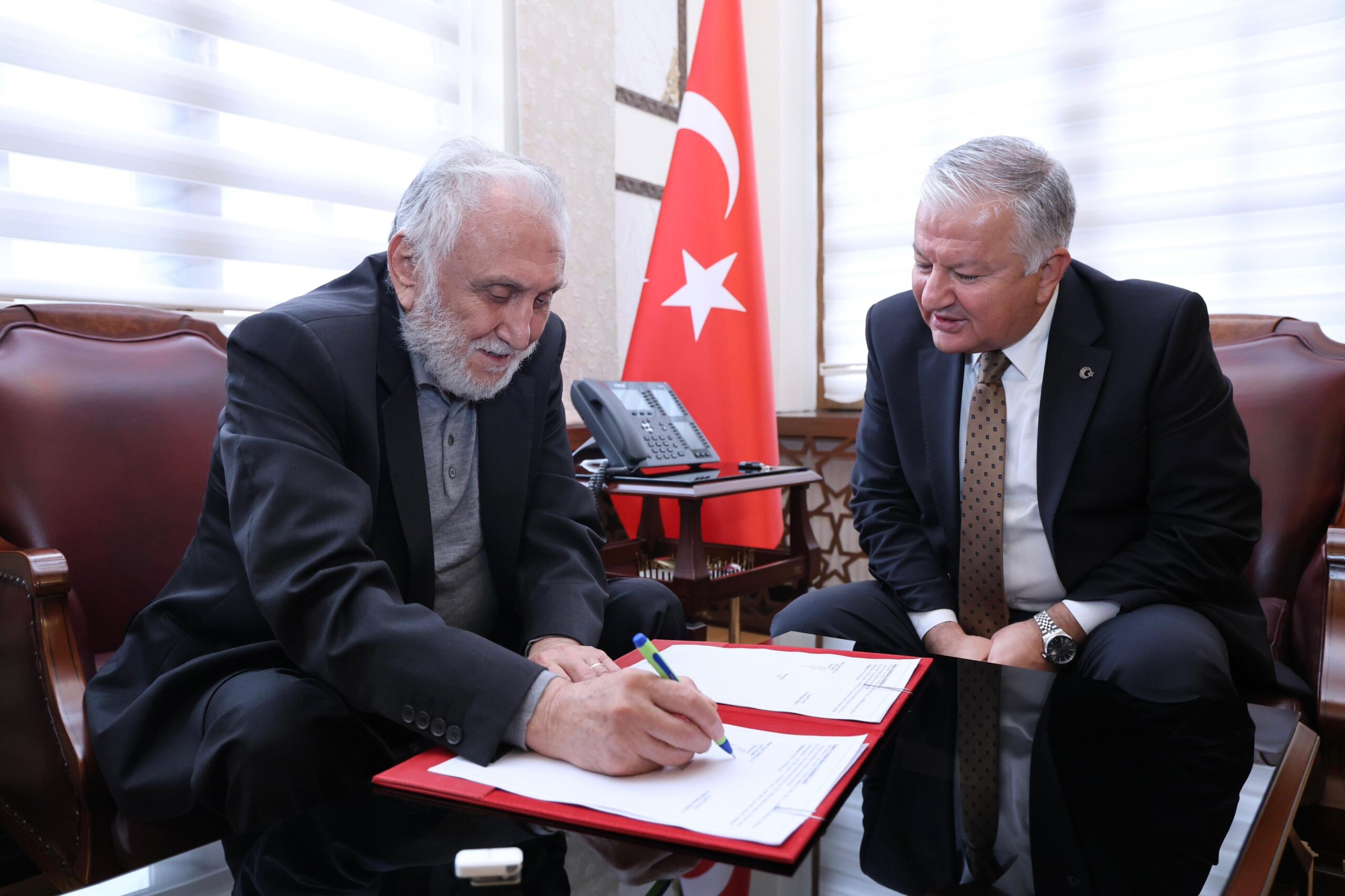 AKSARAY / TEKHA Aksaray Valisi
