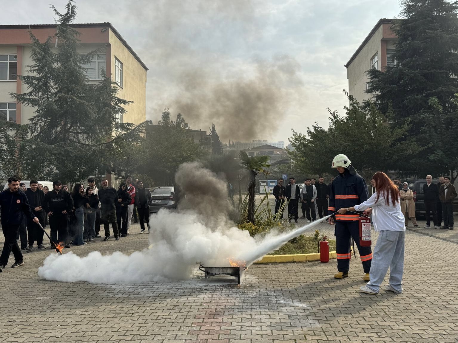 YALOVA / TEKHA Yalova Belediyesi İtfaiye Müdürlüğü ekipleri, afet ve