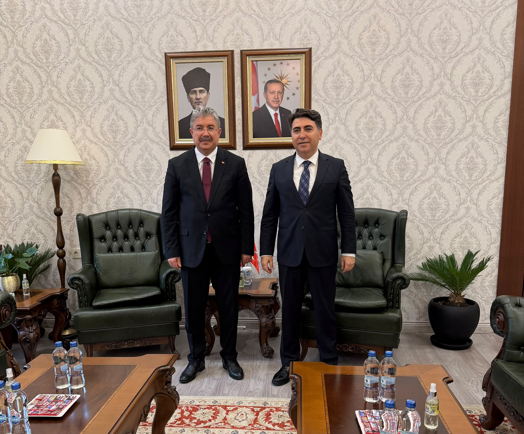 Tek Haber Ajansı Yönetim Kurulu Başkanı Solmaz’dan Eskişehir Valisi Yılmaz’a Ziyaret