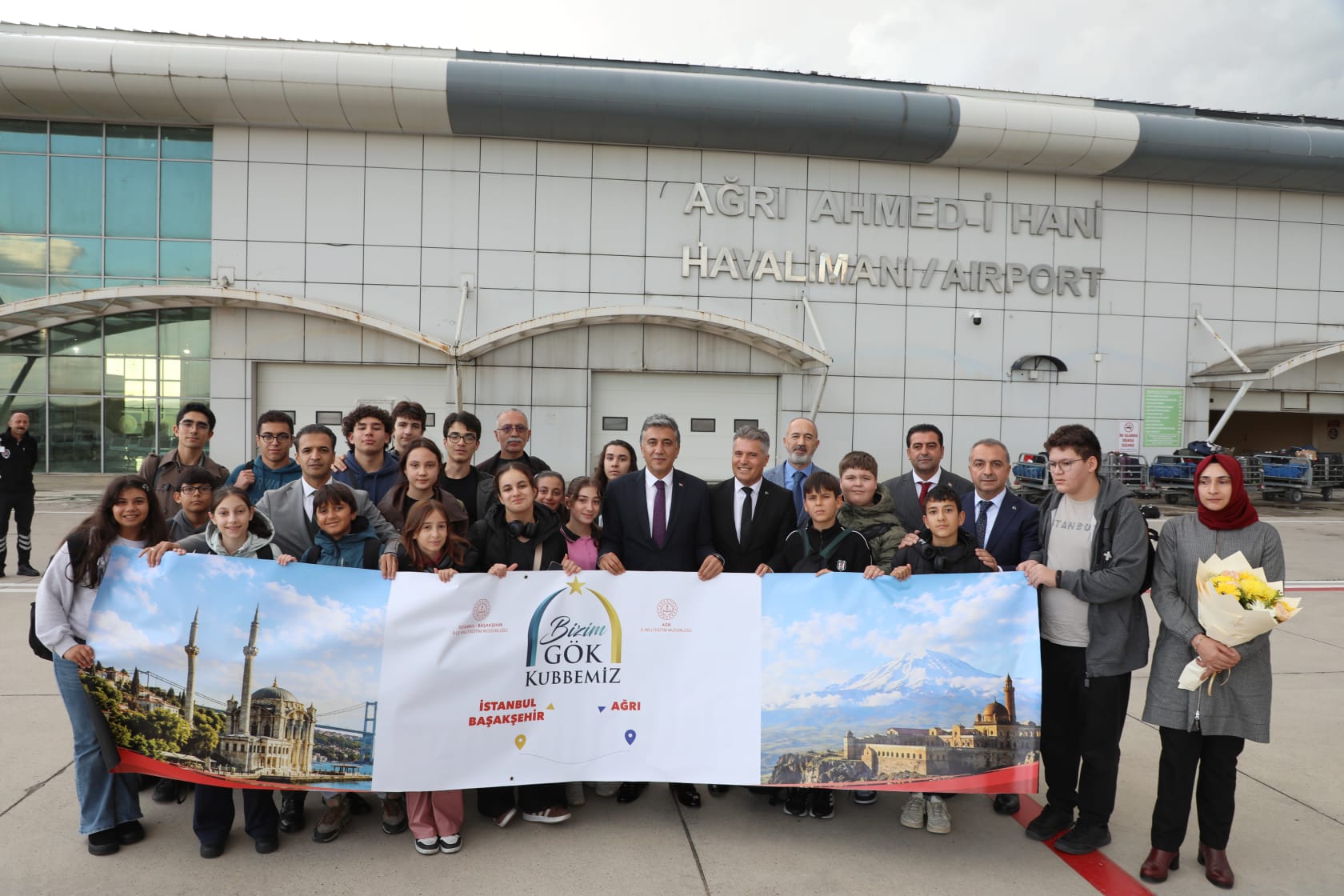 Servet ARSLAN/AĞRI-TEKHA Milli Eğitim Bakanlığı Ortaöğretim Genel Müdürlüğü koordinasyonunda, İstanbul