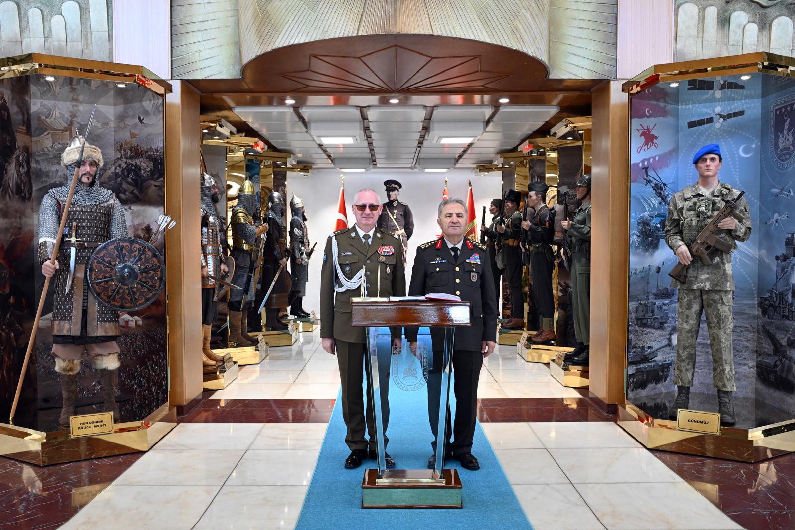 Kara Kuvvetleri Komutanı Orgeneral Tokel Polonyalı Mevkidaşını Ağırladı
