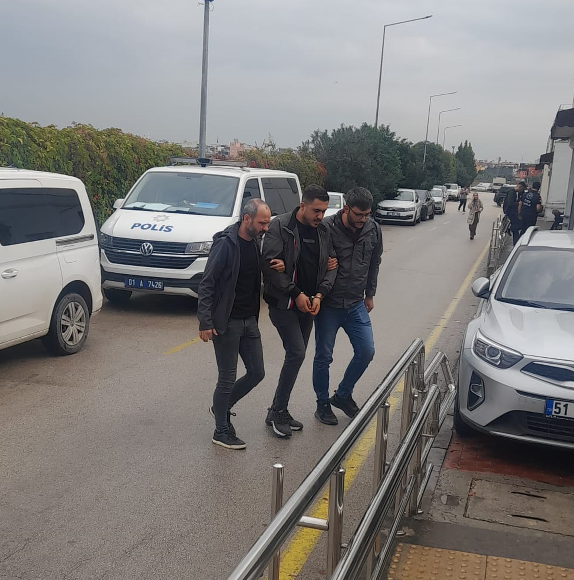ADANA / TEKHA Adana’da Bayğaralar suç örgütü üyesi olduğu iddiasıyla
