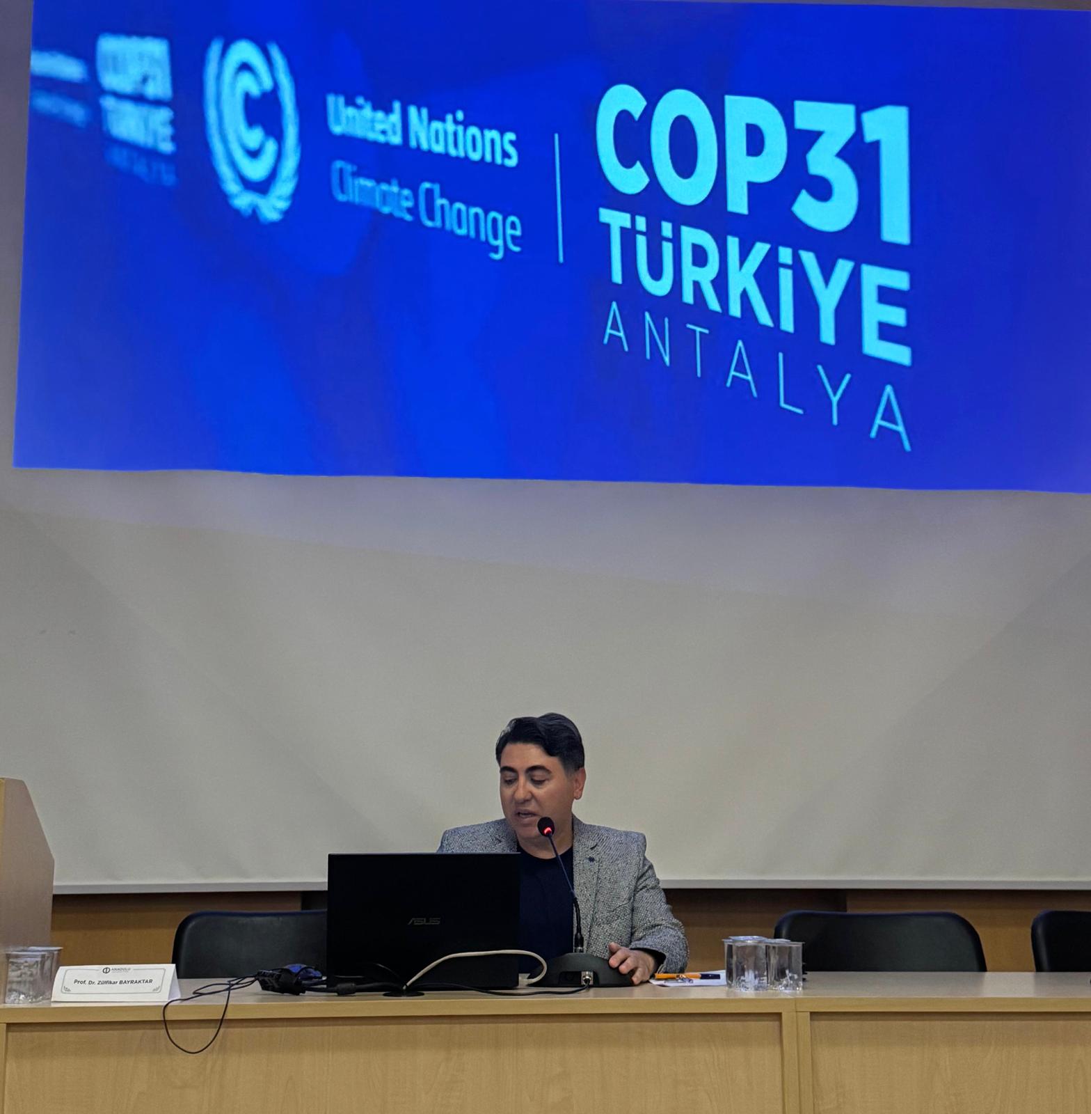 Anadolu Üniversitesinde Yunus Emre Ve Sürdürülebilirlik Temalı COP31 Semineri Düzenlendi