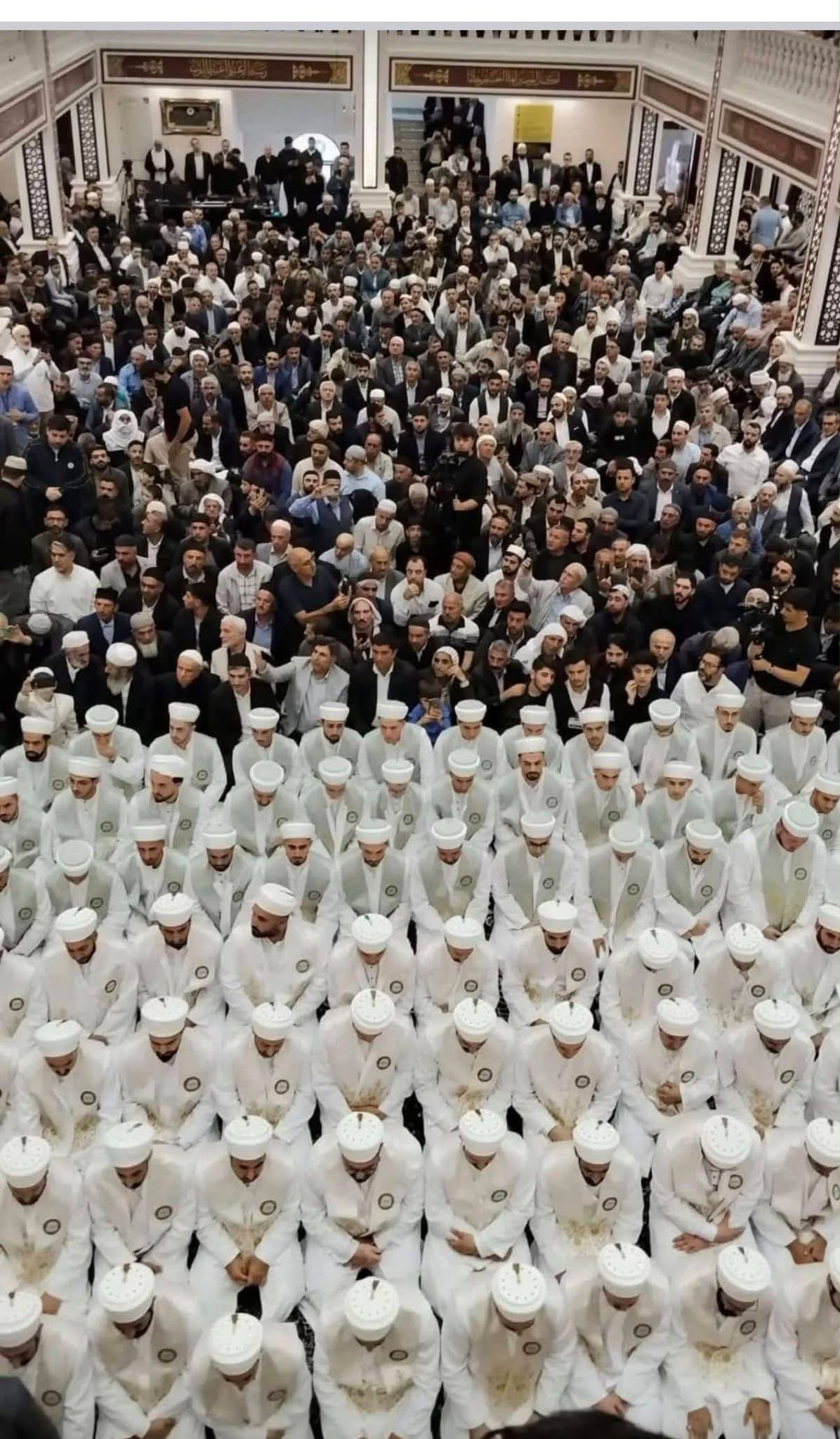 Sultan Memduh Hazretleri Külliyesi 121 Talebenin İcazet Töreniyle Açıldı