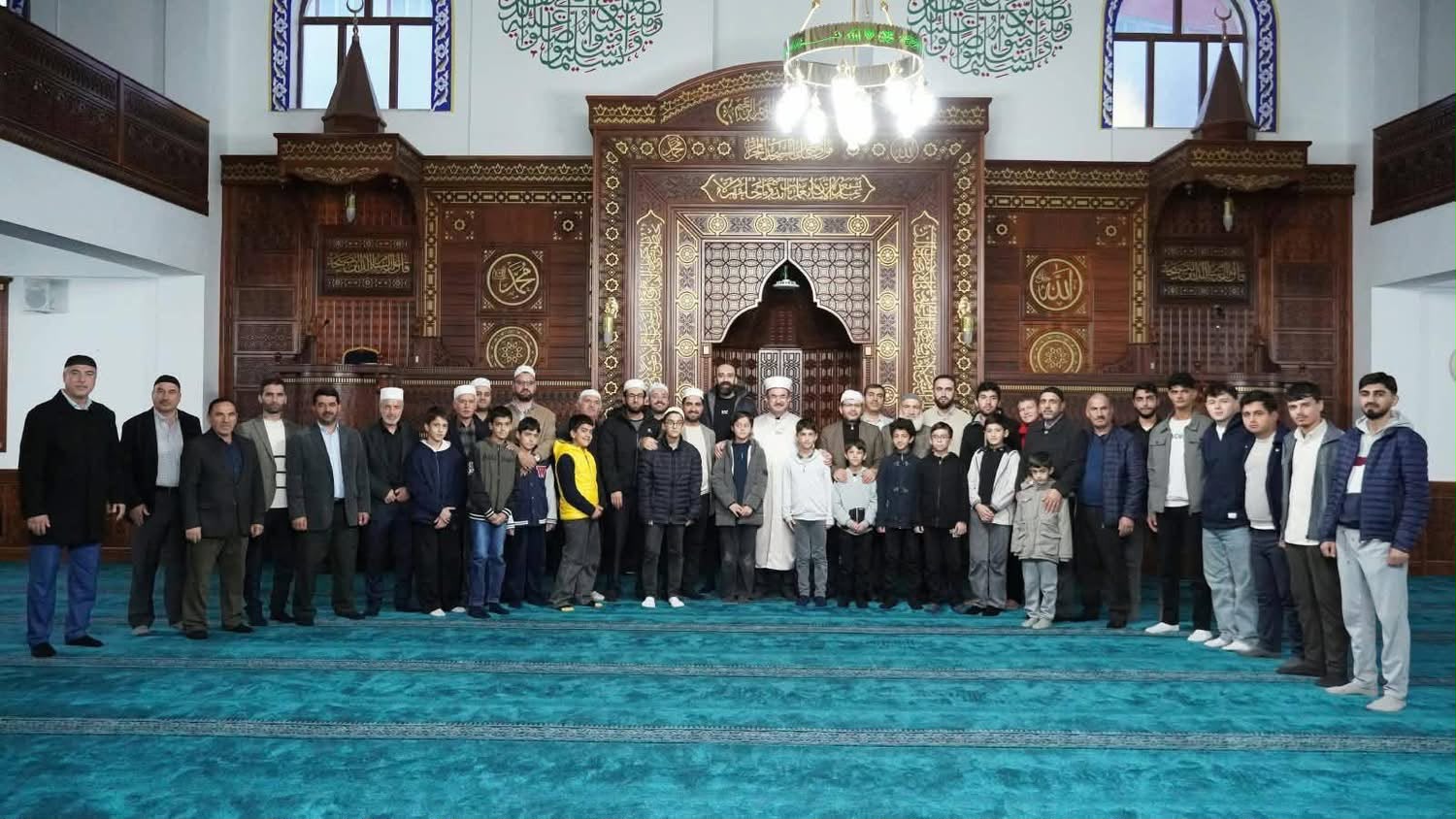 Nazif Fethi Yalçınkaya Bingöl’de Sabah Namazı Buluşmasına Katıldı