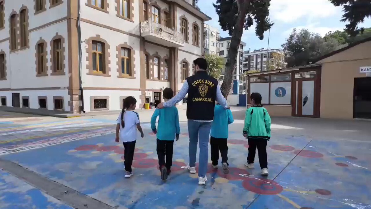 ÇANAKKALE / TEKHA Çanakkale Valiliği, eğitim öğretim döneminde öğrencilerin huzurlu