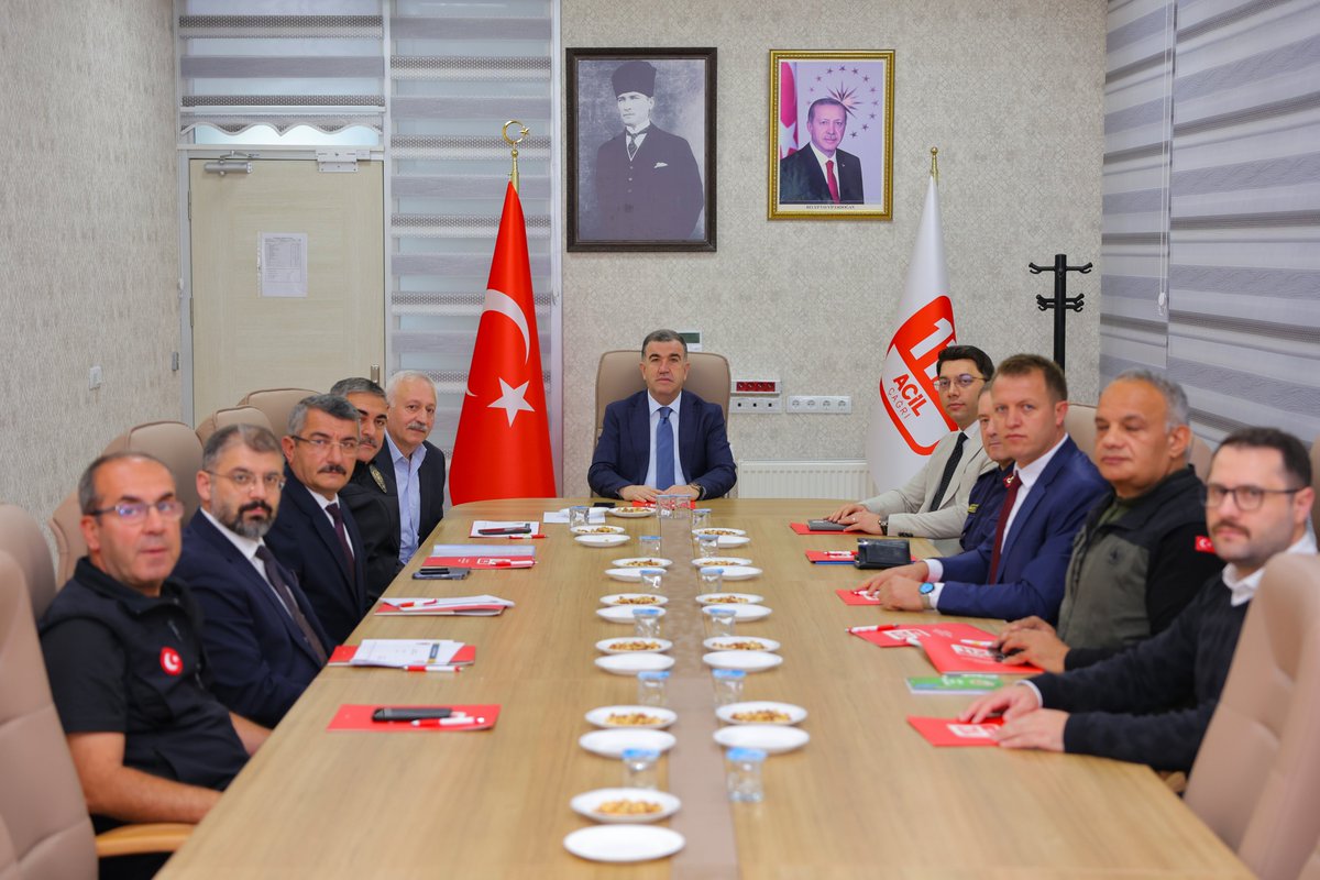 BAYBURT / TEKHA Bayburt Valisi Mustafa Eldivan, kentteki acil müdahale