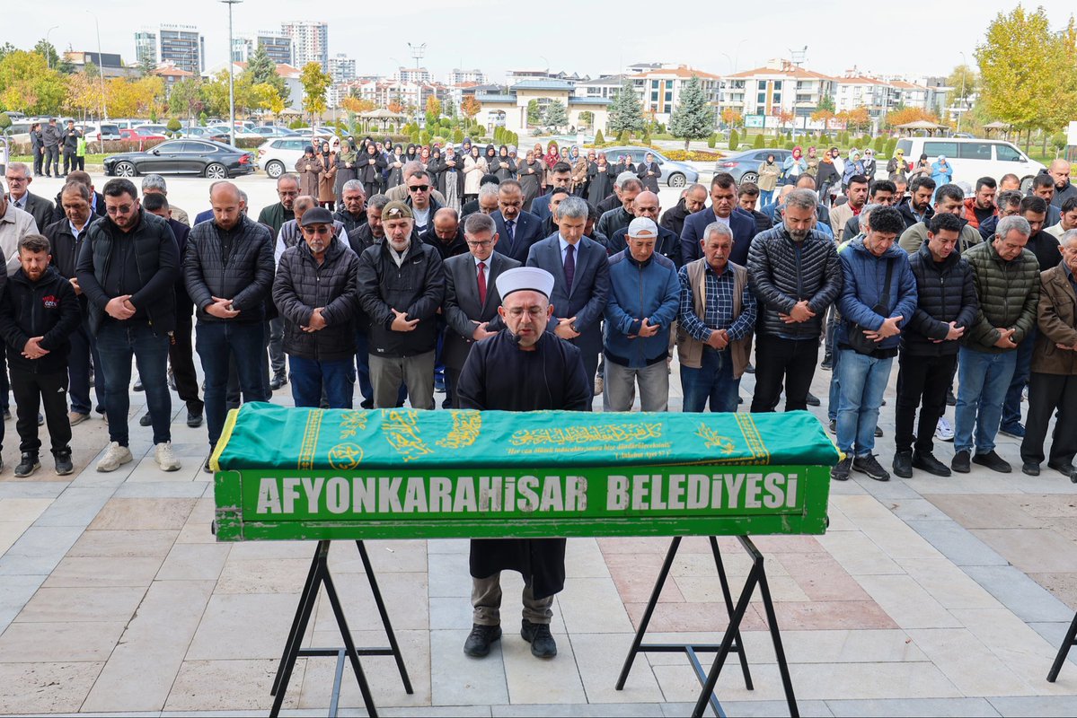 AFYONKARAHİSAR / TEKHA Afyonkarahisar Valisi Naci Aktaş, vefat eden Afyonkarahisar