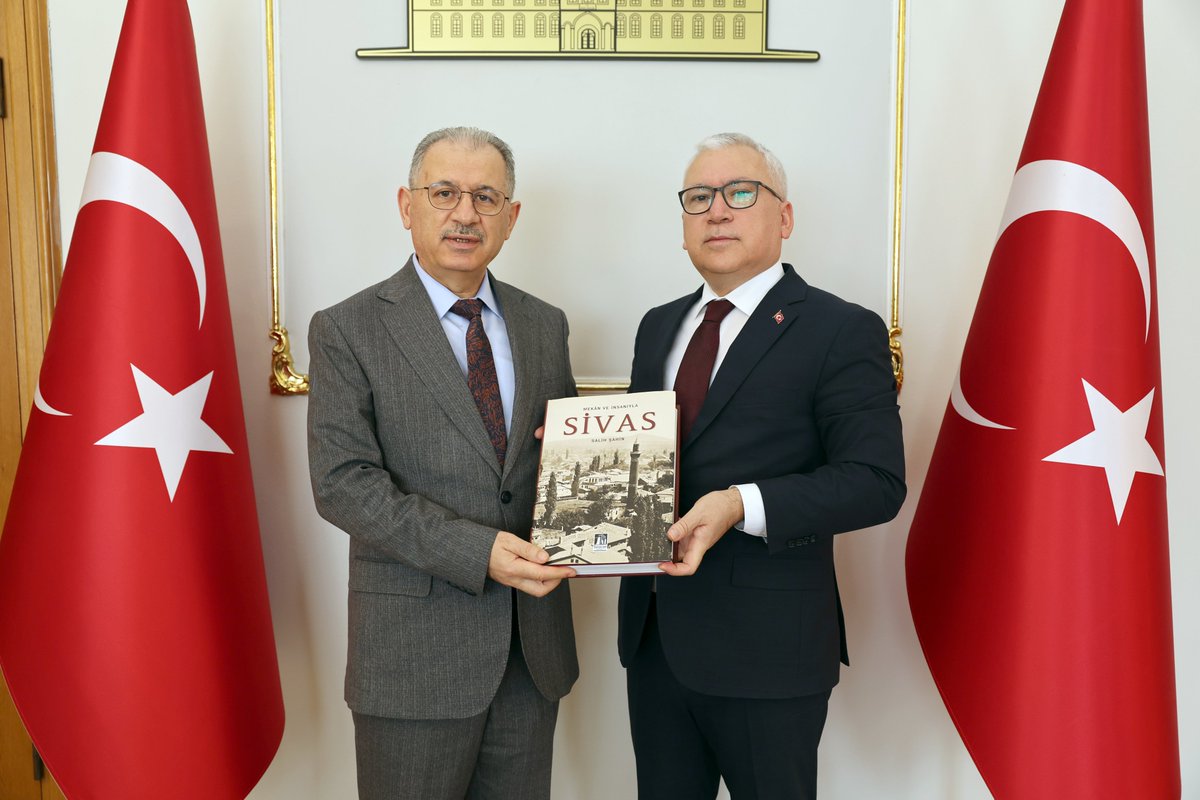 SİVAS / TEKHA Sivas Valisi Yılmaz Şimşek, İstanbul Yazma Eserler