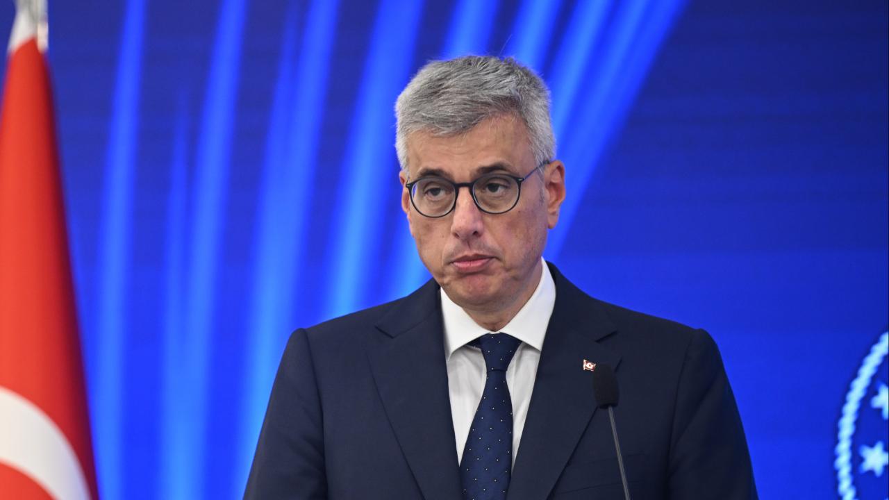 Sigara Satışında Kimlik Şartı Geliyor: Bakan Memişoğlu Düzenlemeyi Açıkladı