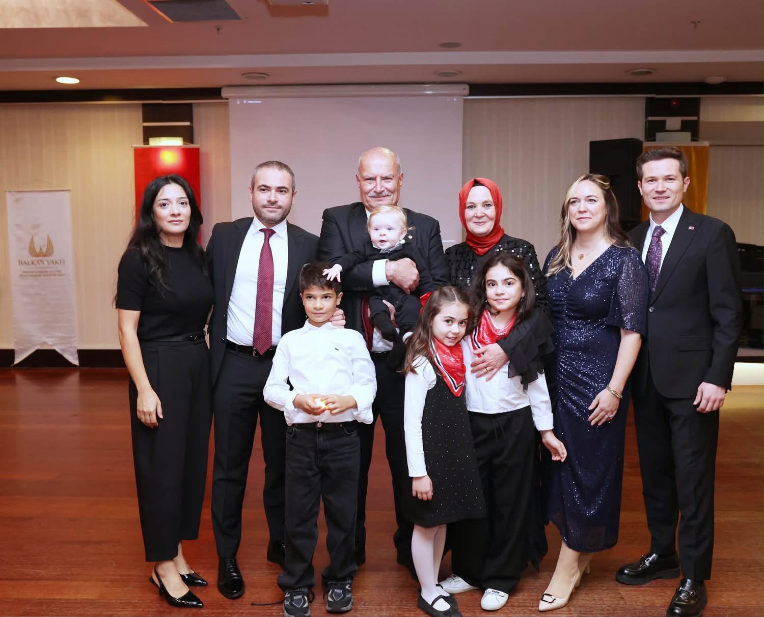 ANKARA / TEKHA Ankara Ticaret Odası Başkanı Gürsel Baran, eşi